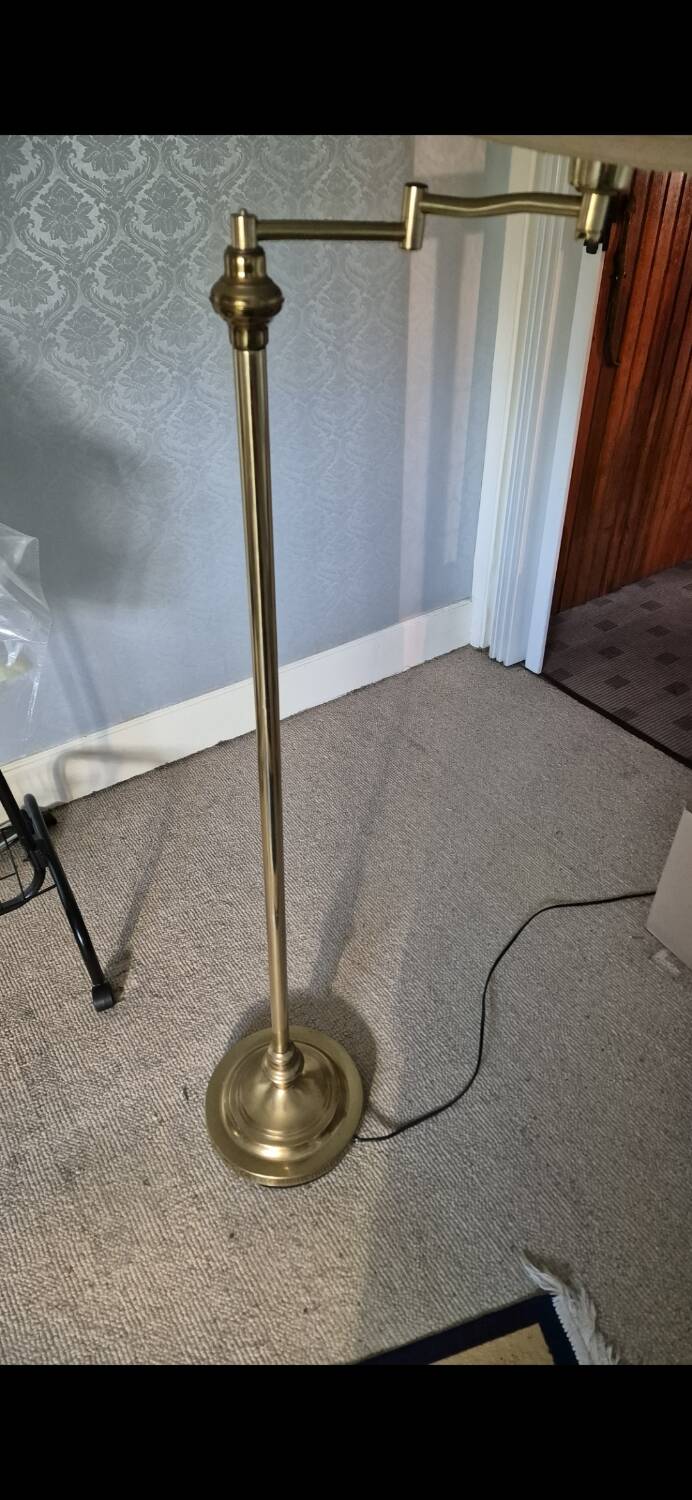 Vintage articulated lamp in gilded brass