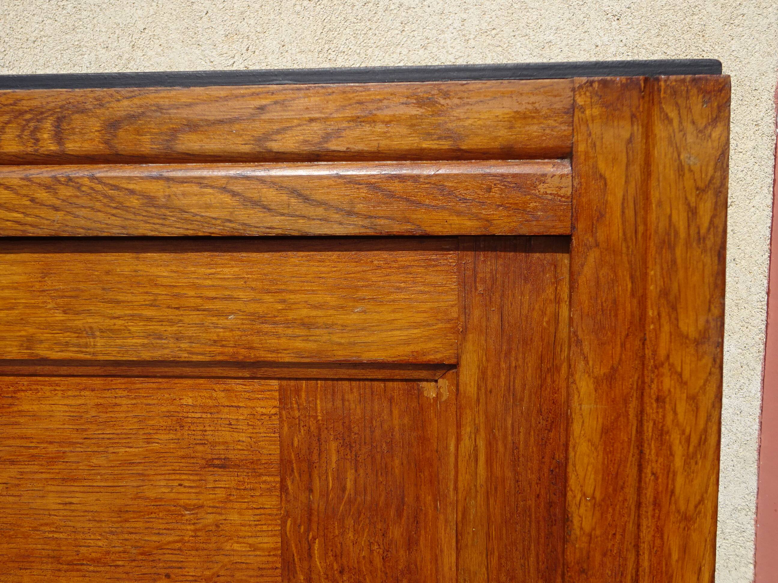 Vintage buffet in light and black oak