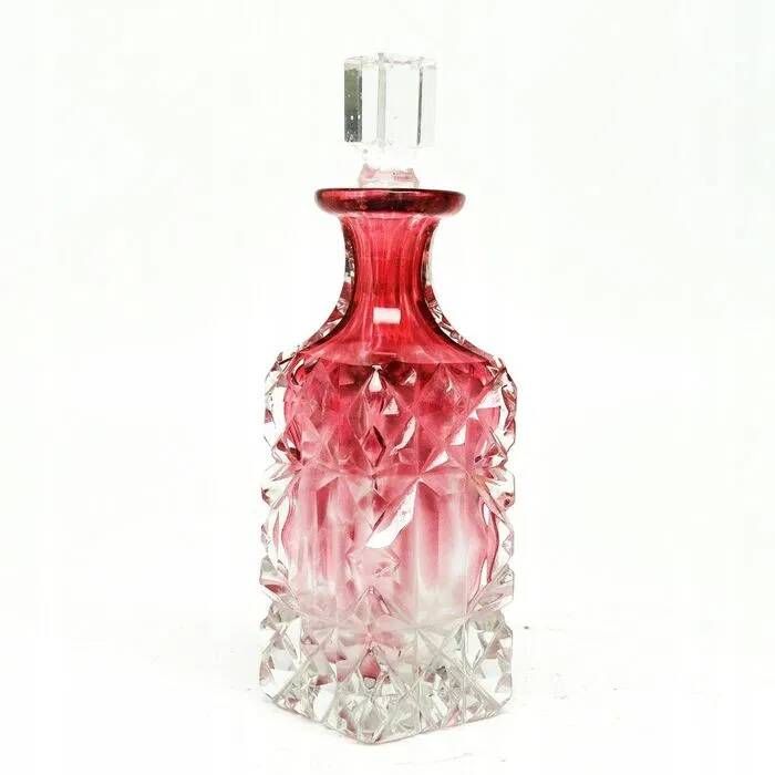 N2K decanter in Art Nouveau style