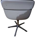 trois fauteuil Wilkhann pivotants tissue + coque signé 1970
