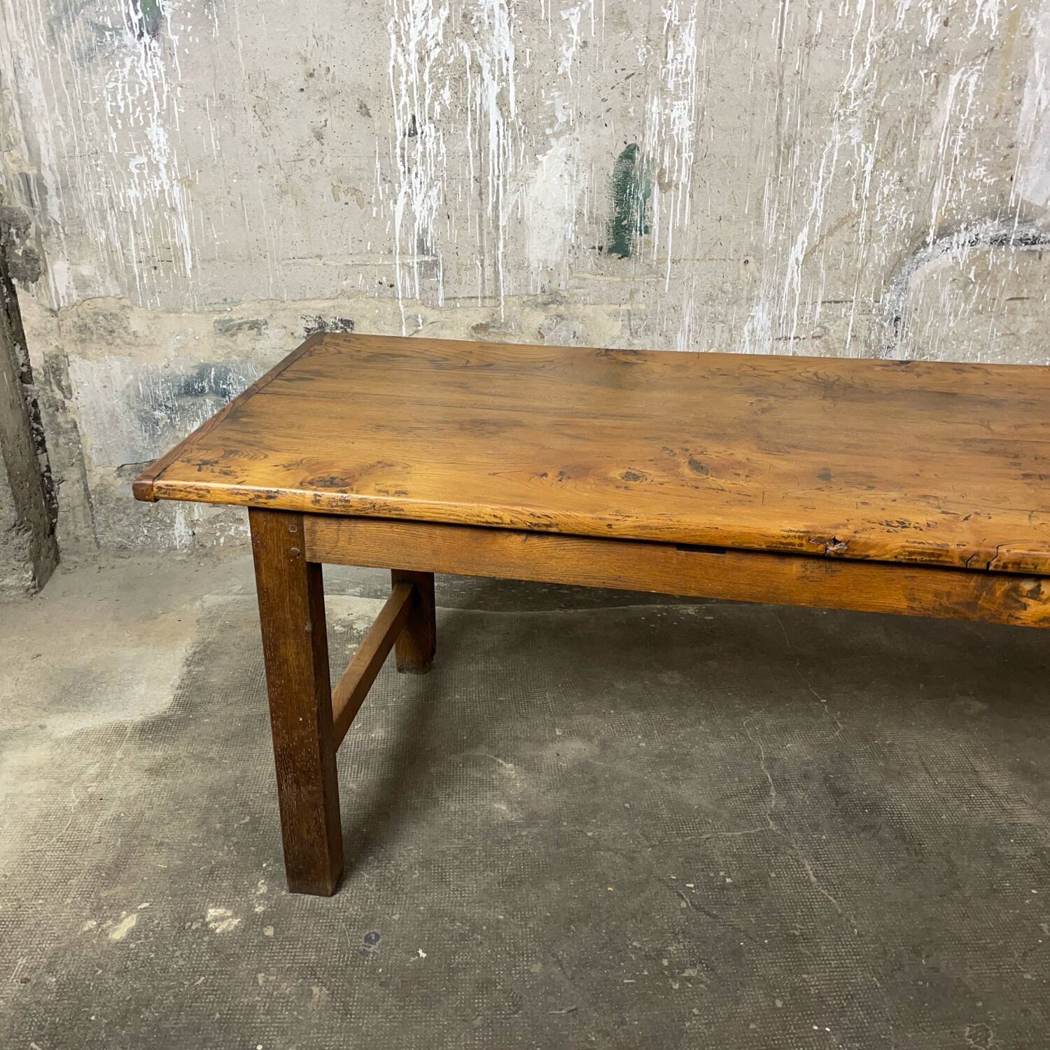 Popular Norman work farm table