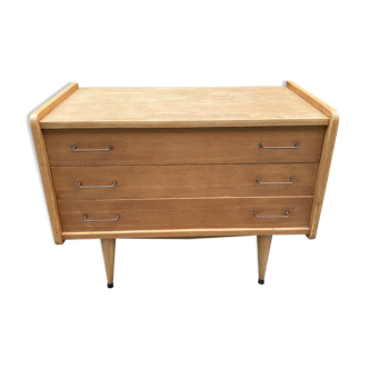Vintage dresser