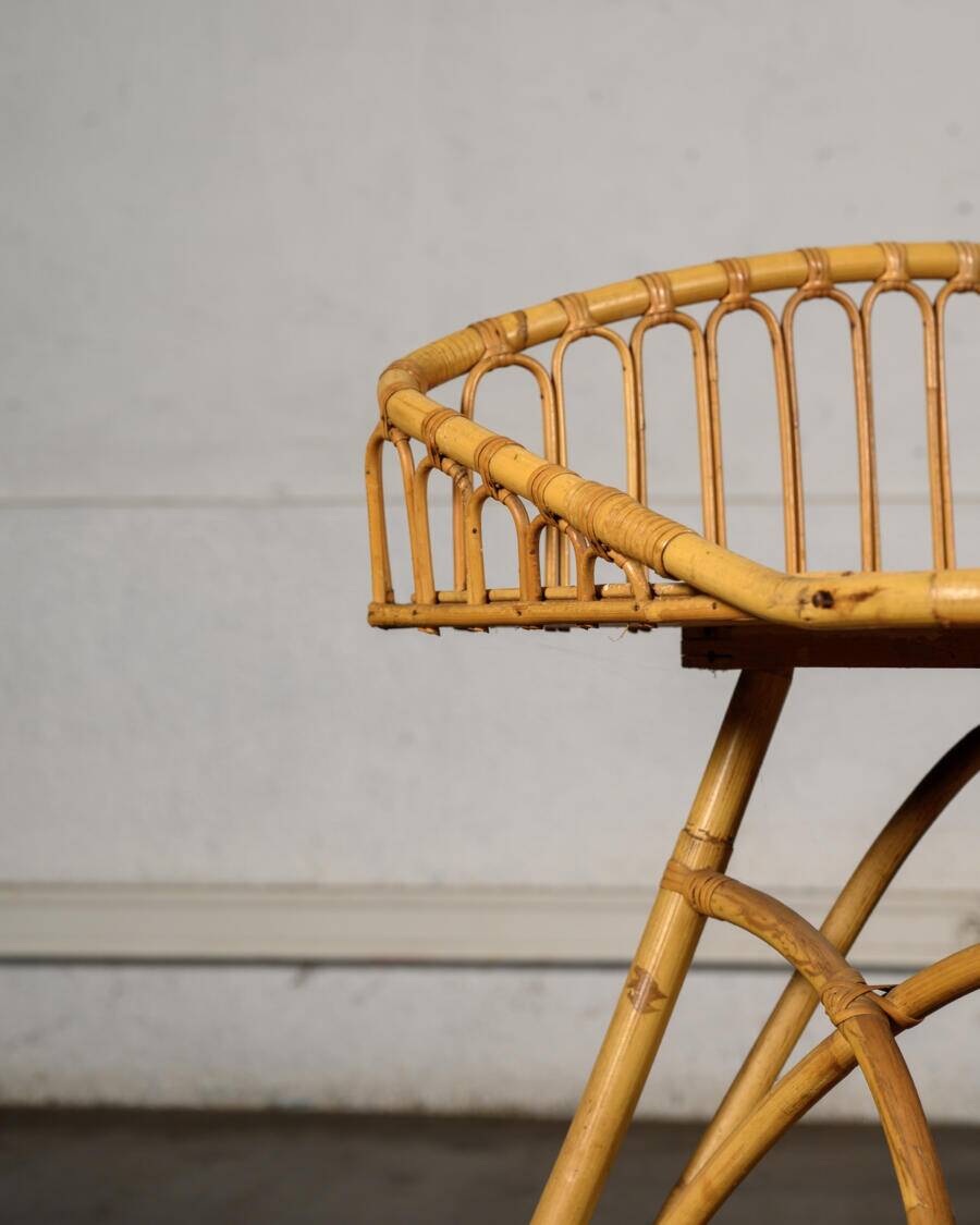 Bureau en rotin et sa chaise
