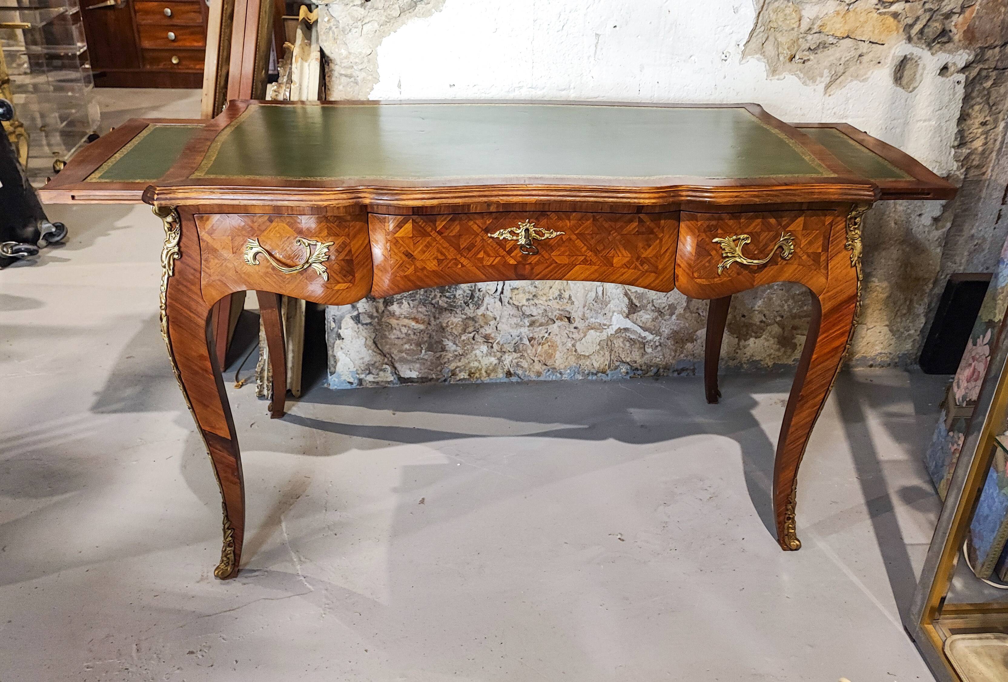 Louis XV flat desk marquetry and leather