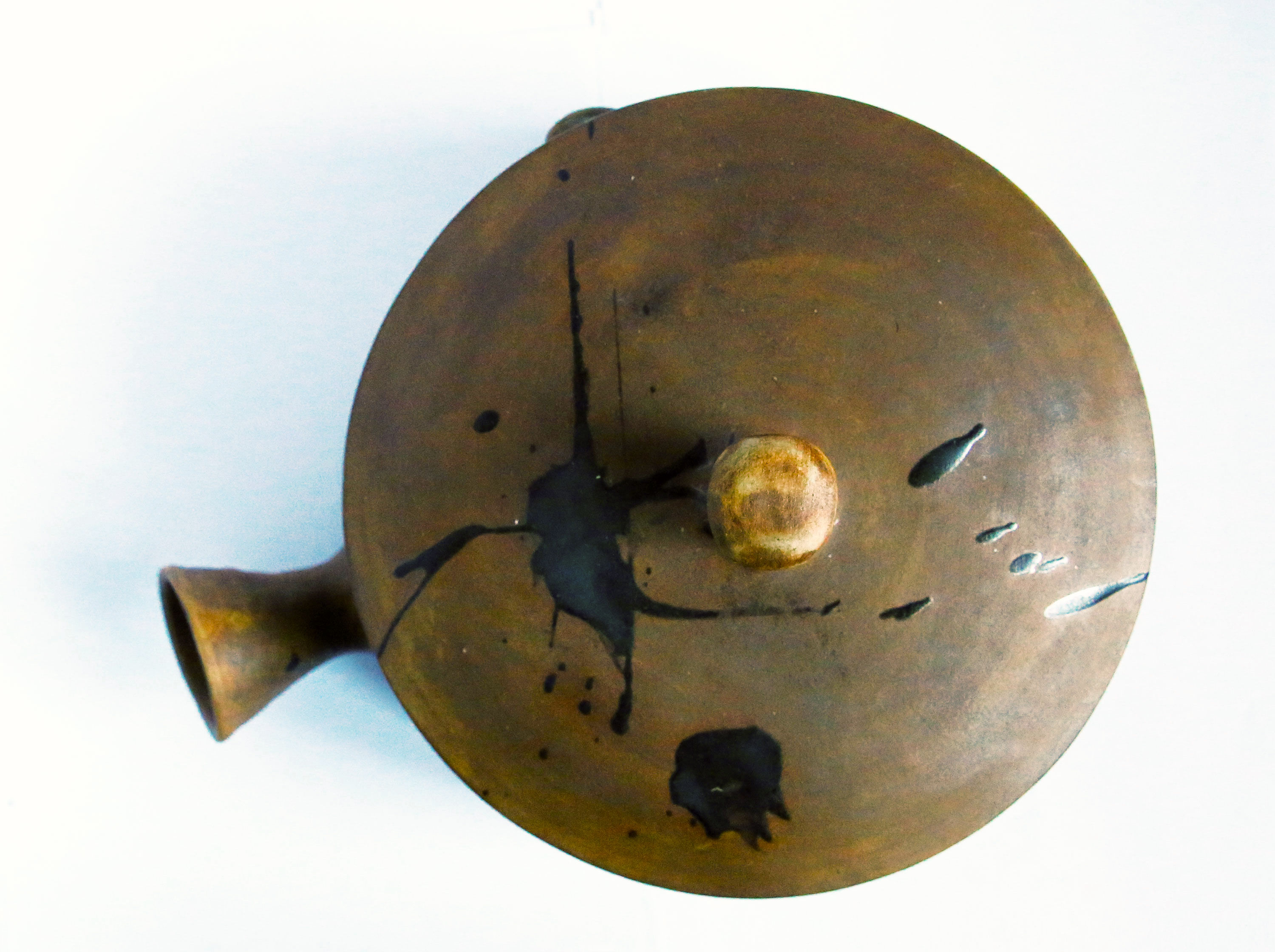 Soupière / sandstone frying pan from La Colombe pottery