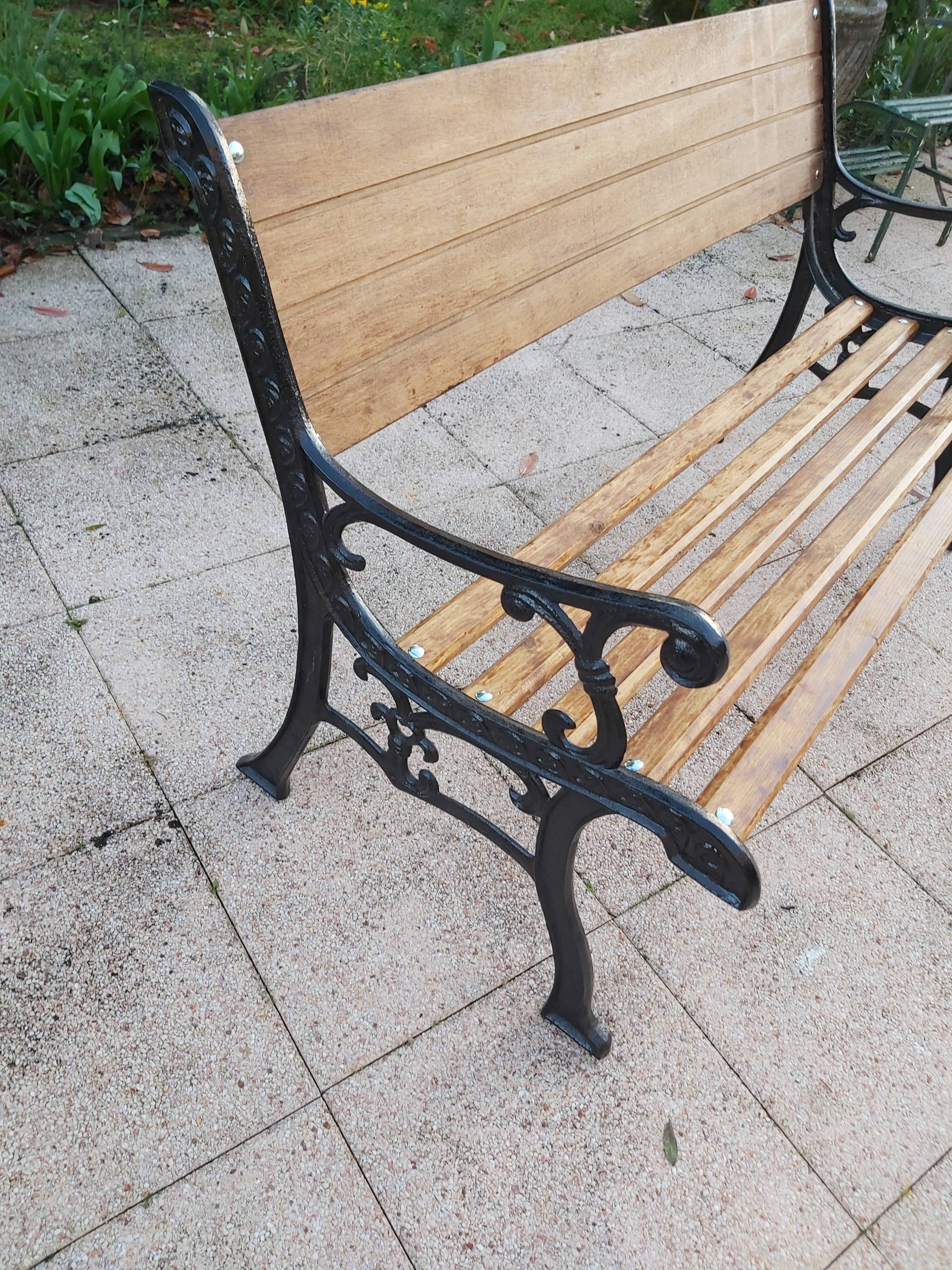 Garden bench