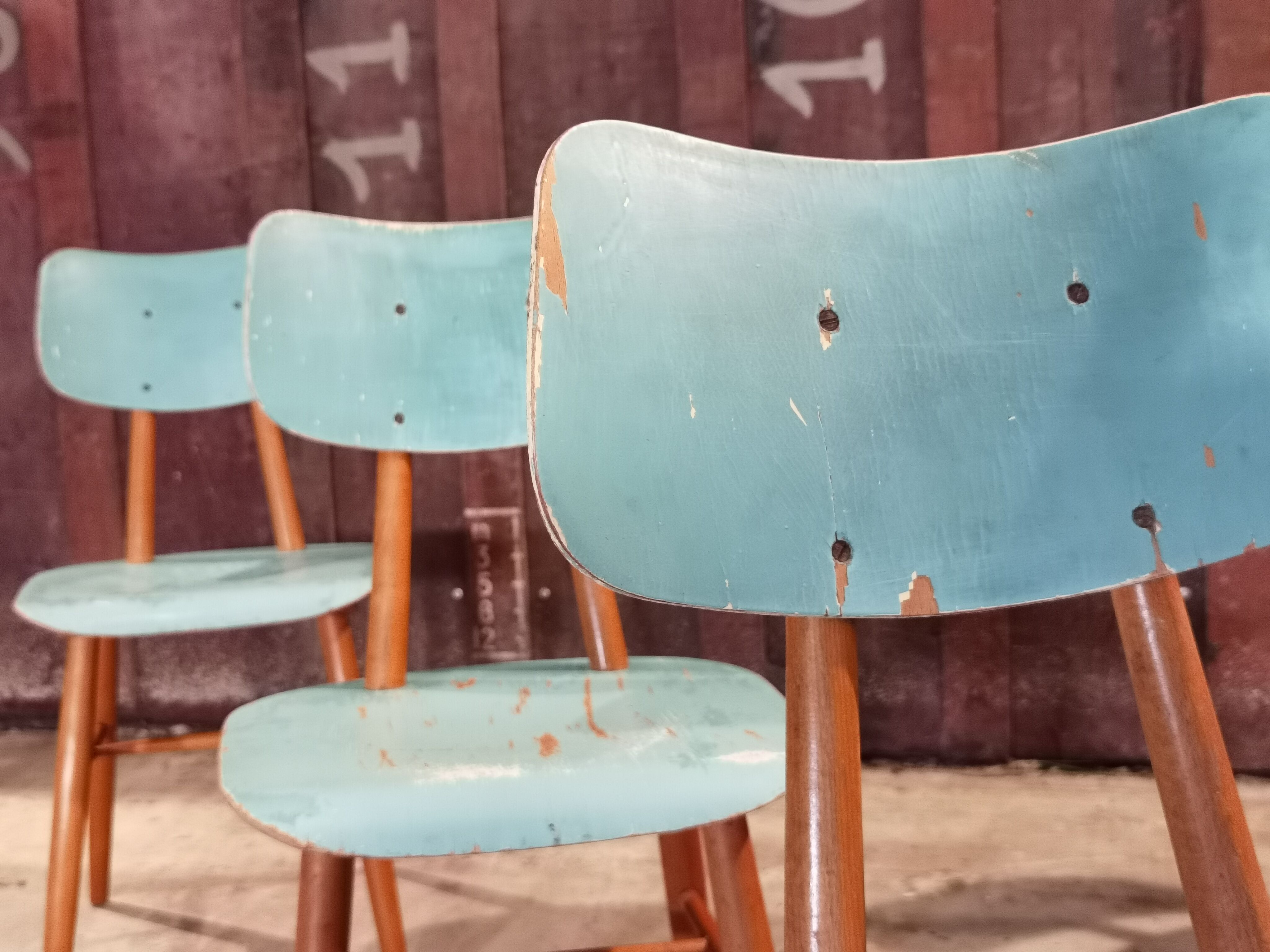 Series of 4 wooden chair Ton (Ex Thonet) 1960