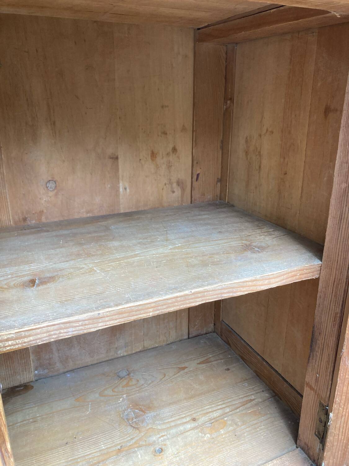 Vintage solid pine dresser