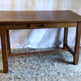 Table style farmhouse table in solid wood.