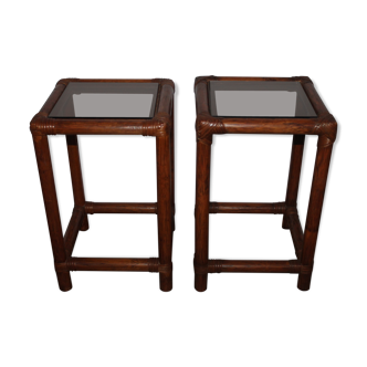 Paire de tables en rotin et verre fumé