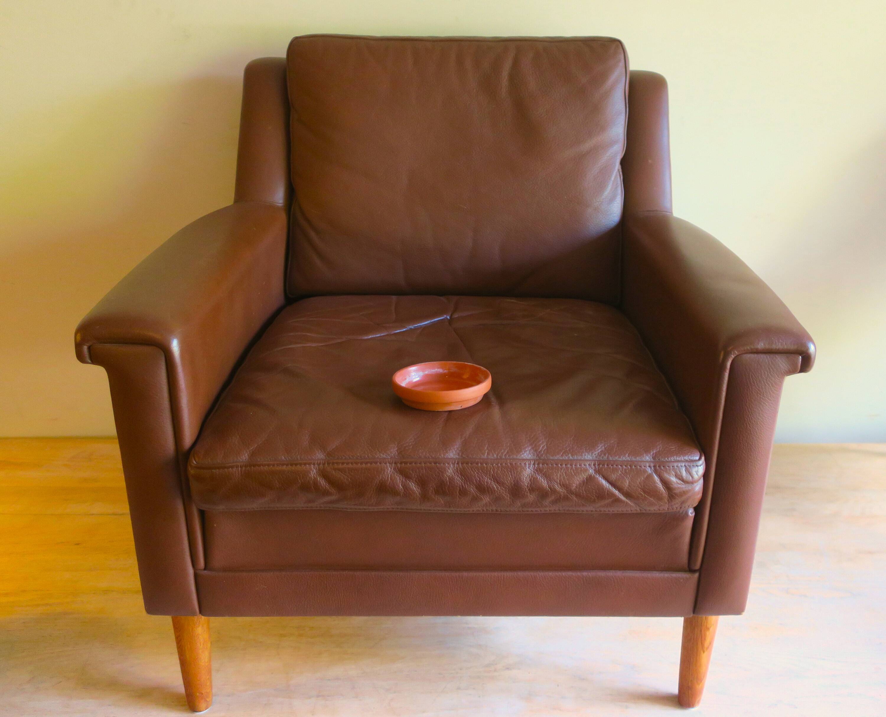 Danish mid century lounge chair in leather, 1960s