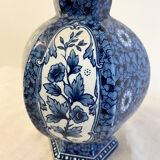 Vase earthenware blue and white floral motifs