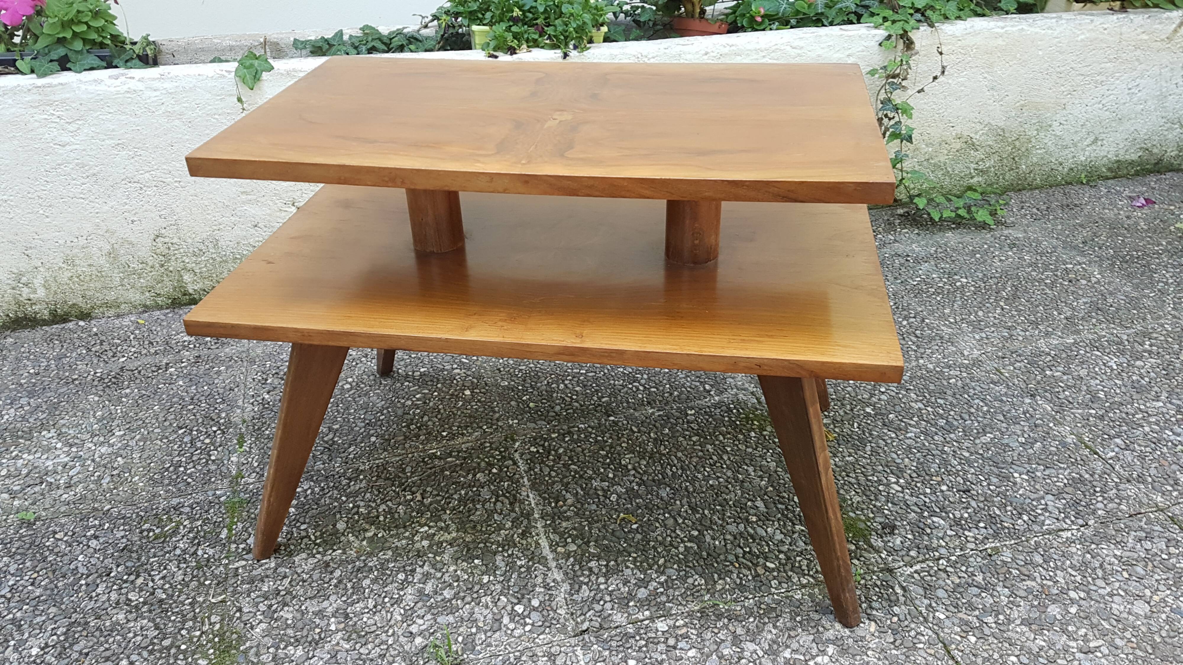 Table low legs compass double tray