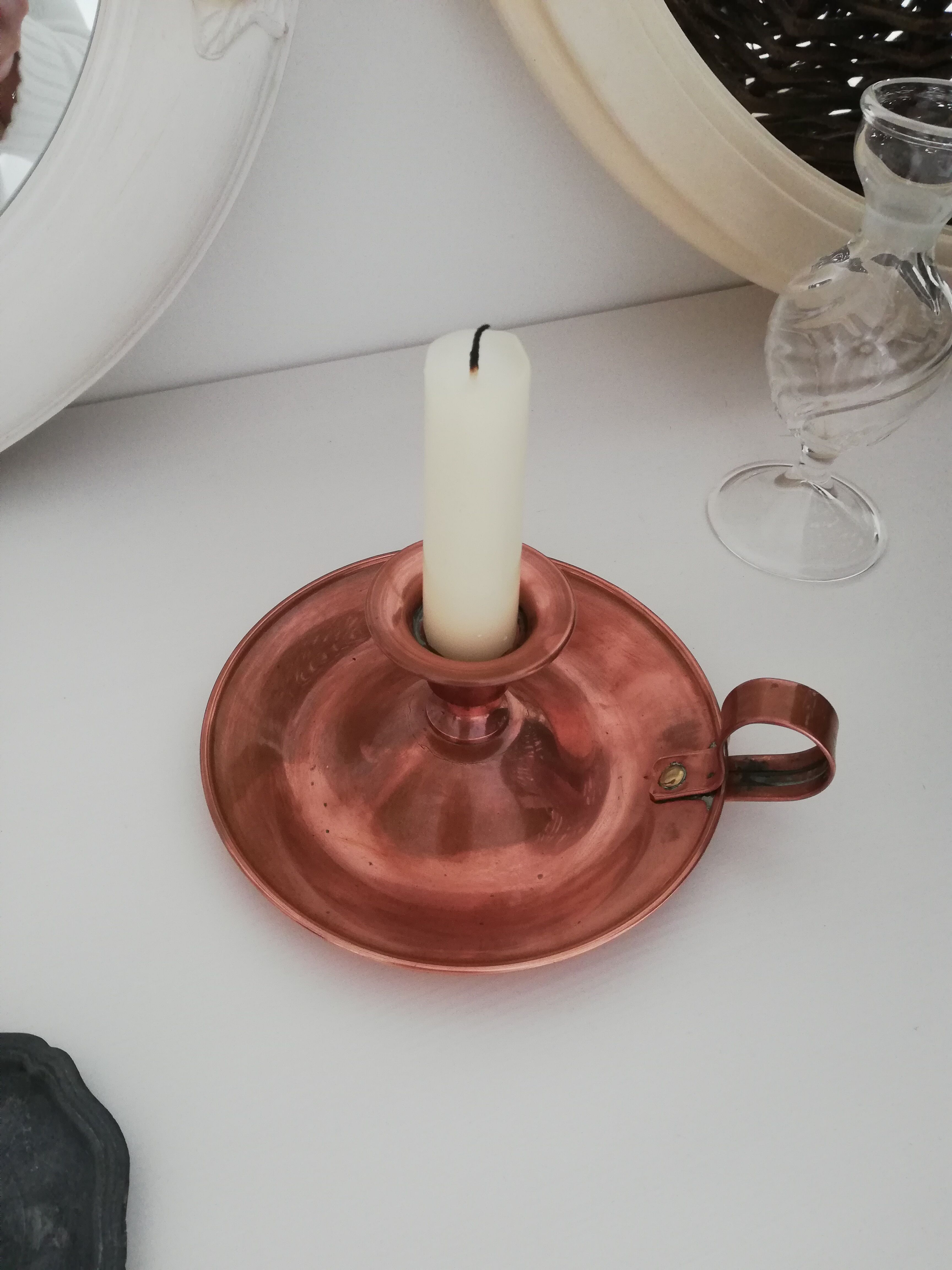 Lecellier copper bedroom candle holder