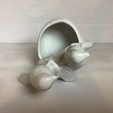 Zoomorphic bird planter