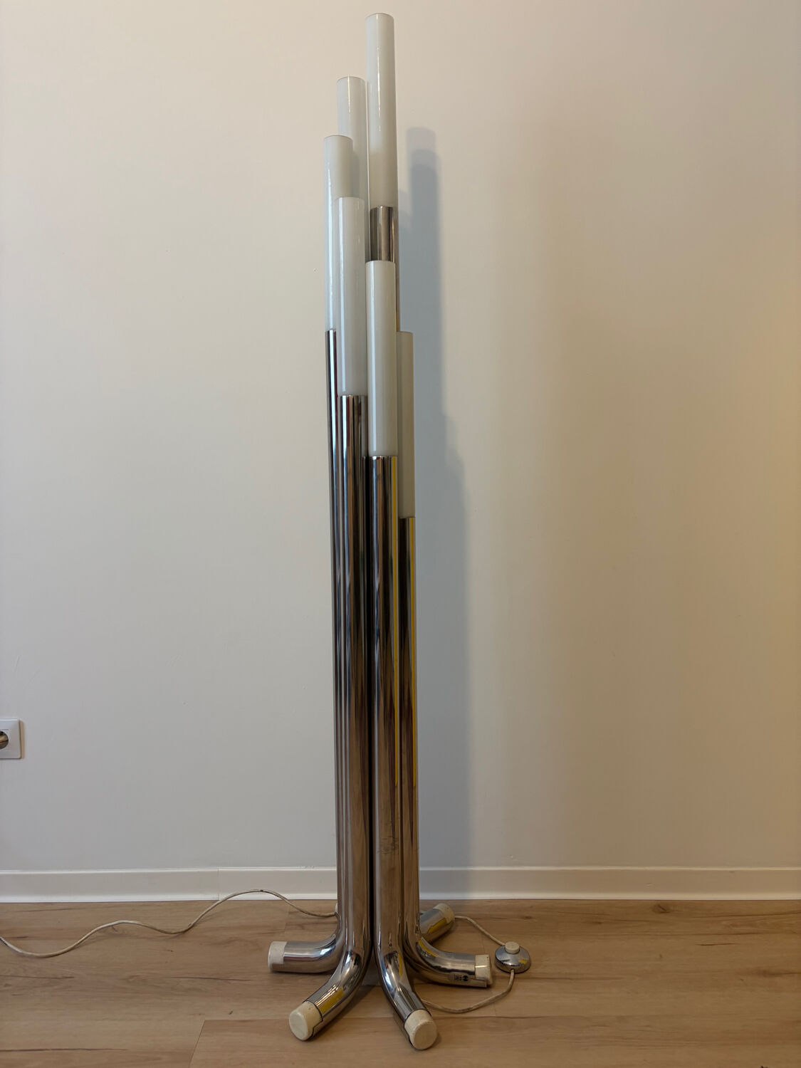 P448 Luci Italia Space Age floor lamp