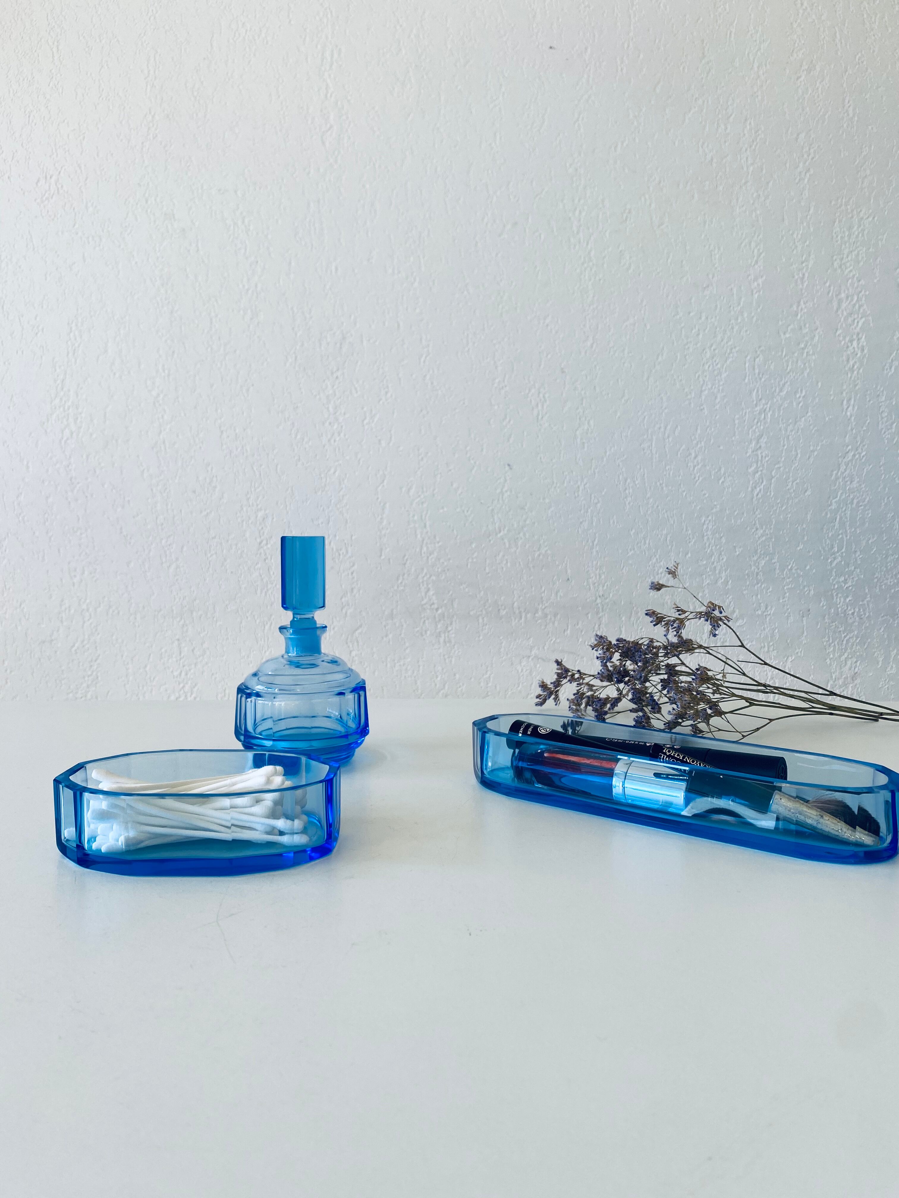 Crystal bathroom kit