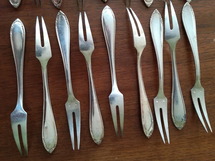 Ensemble de 18 fourchettes à 2 dents pour crustacés, hors d'oeuvre | Selency