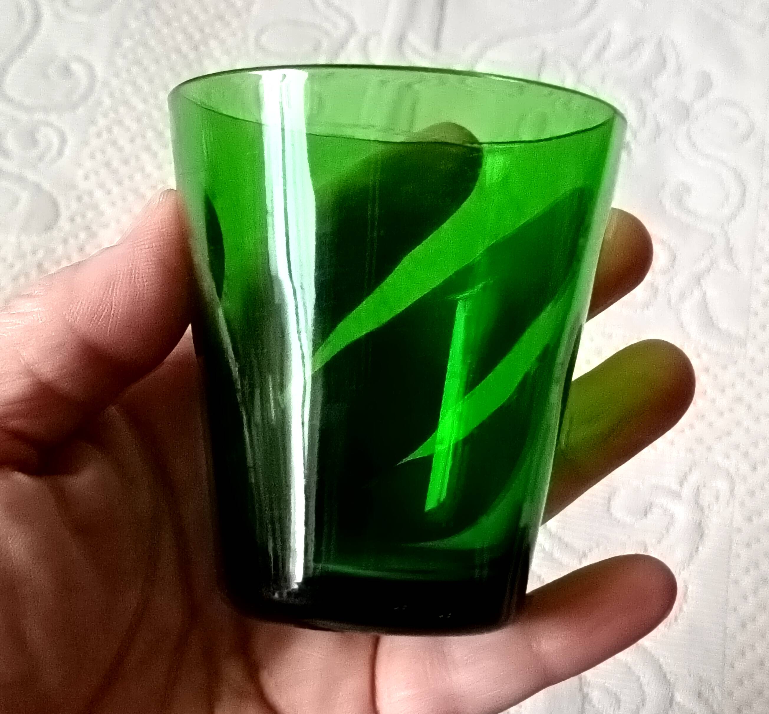 4 glasses 15 cl retro emerald green tempered glass france