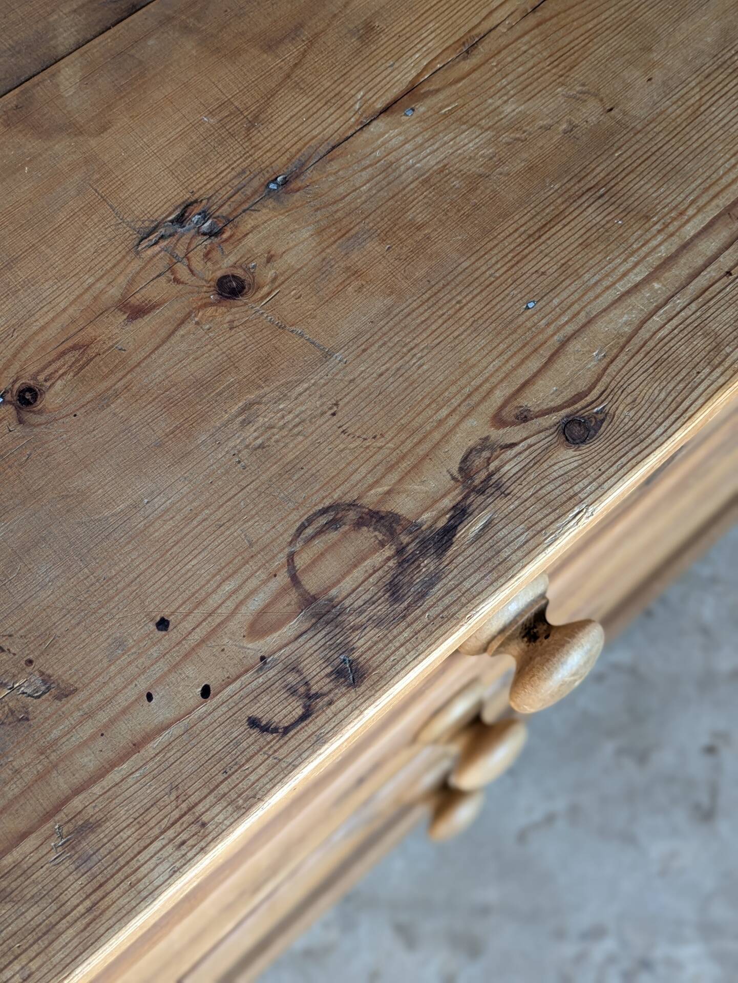 English pine chest of drawers