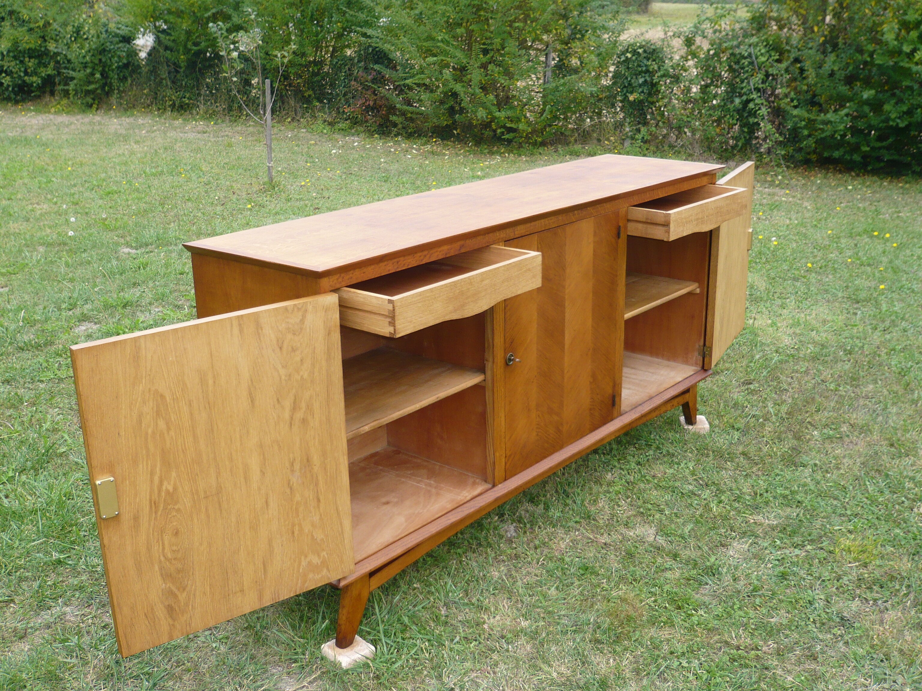 Vintage buffet 50s