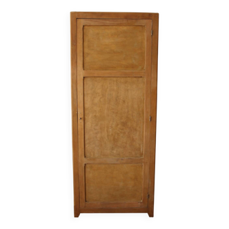 Bonnetière, Parisian wardrobe
