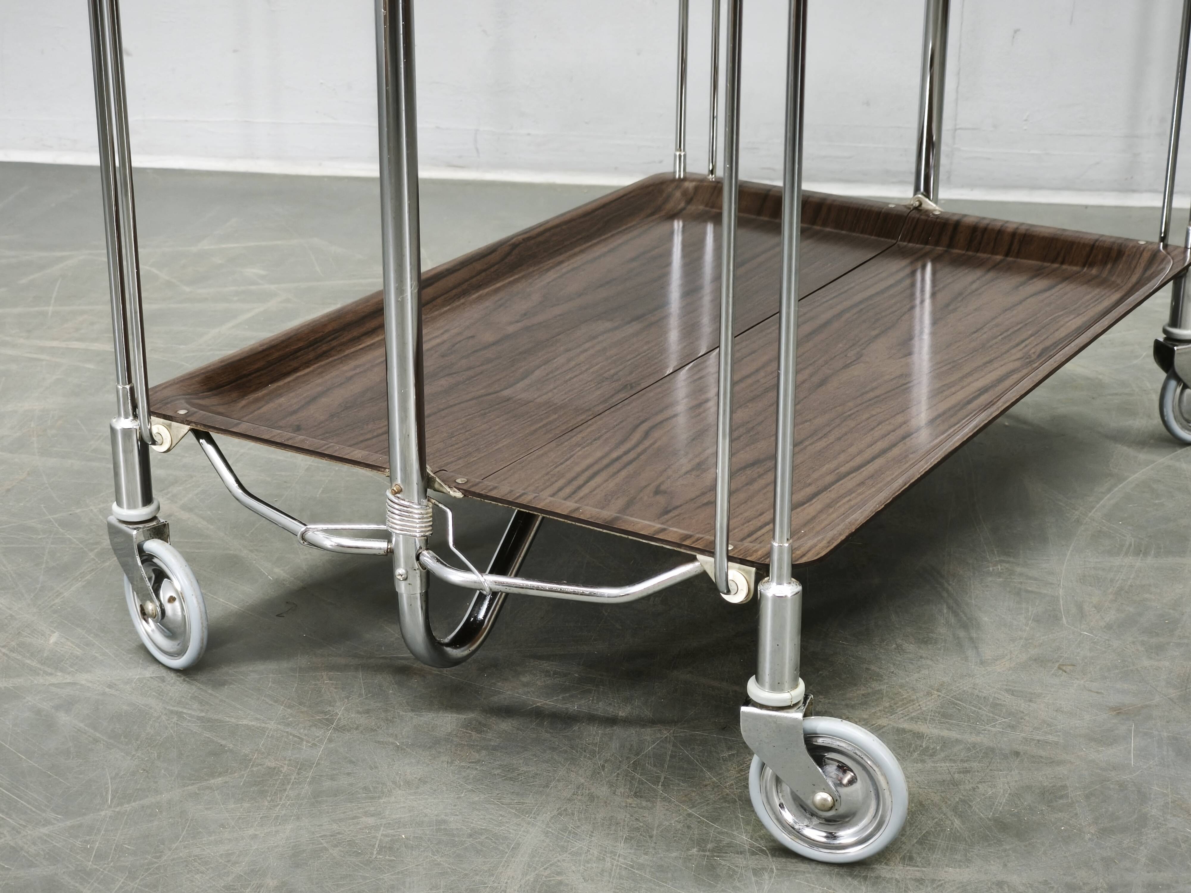 Chariot de service pliant en chrome allemand des années 1960