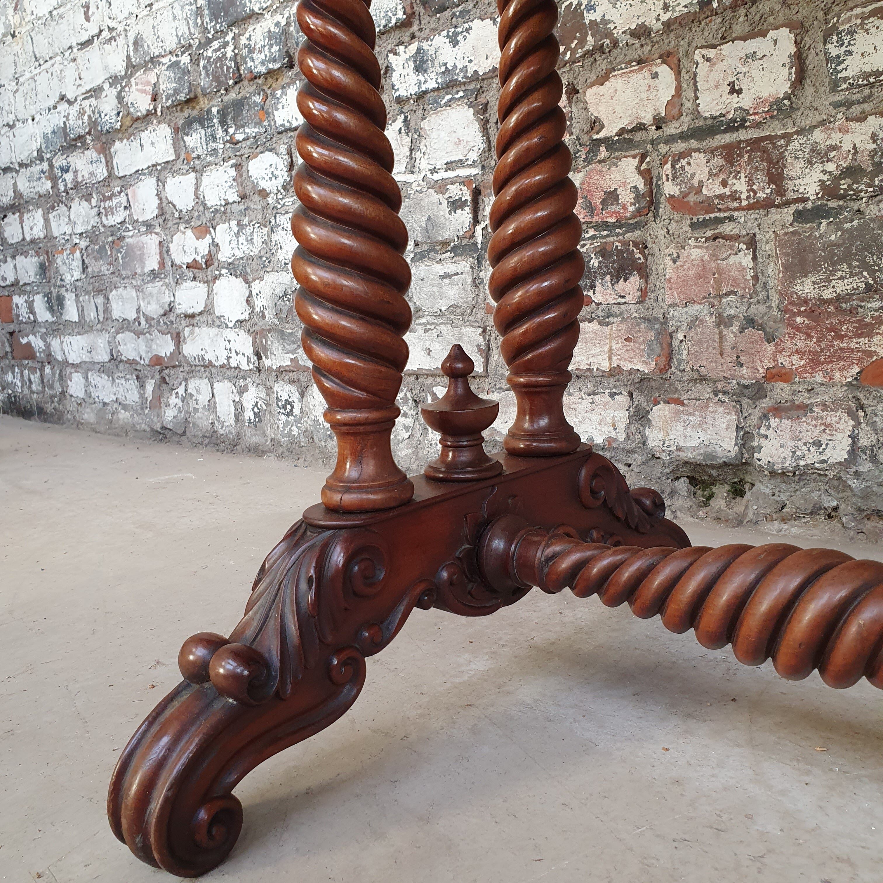 Mahogany worker XIXth