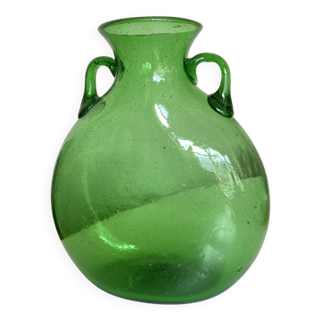 Neo-classical vase from 1960, Italian work in blown green bubble glass.