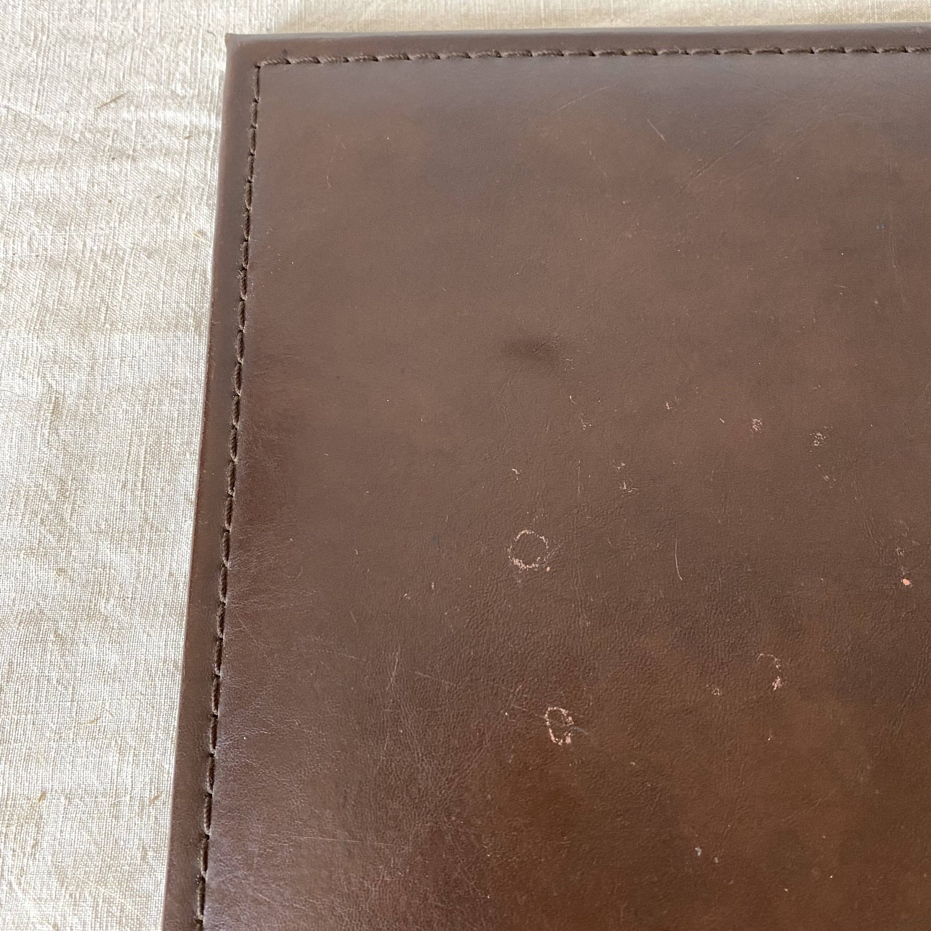 Leather underhand for office