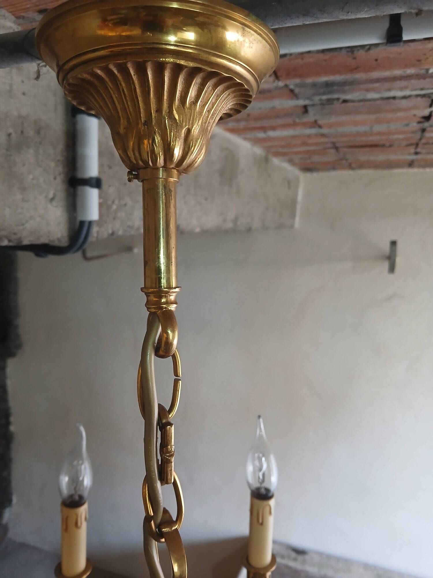 Bronze chandelier with 8 branches Lucien Gau Paris model 16938