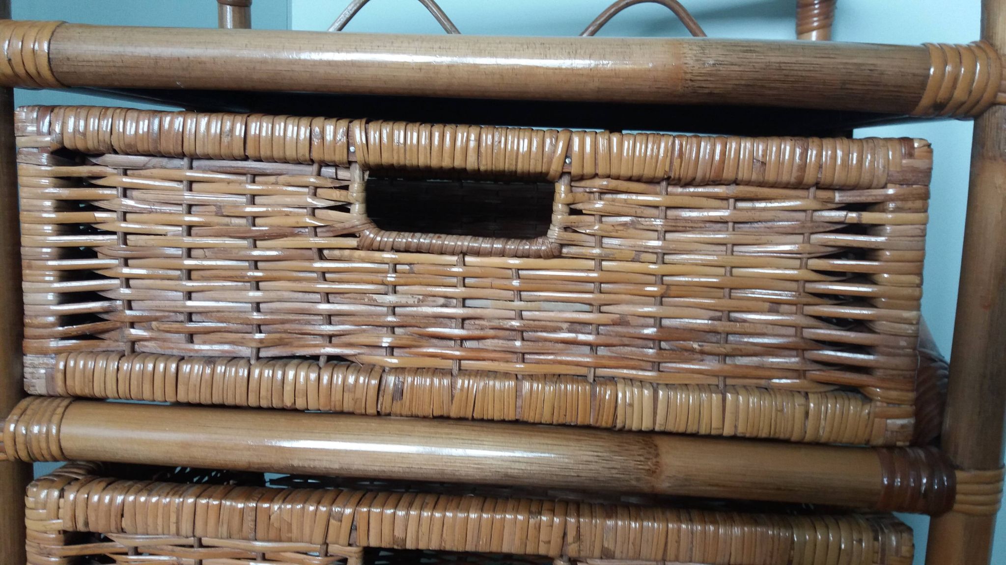 Rattan and wicker chest of drawers