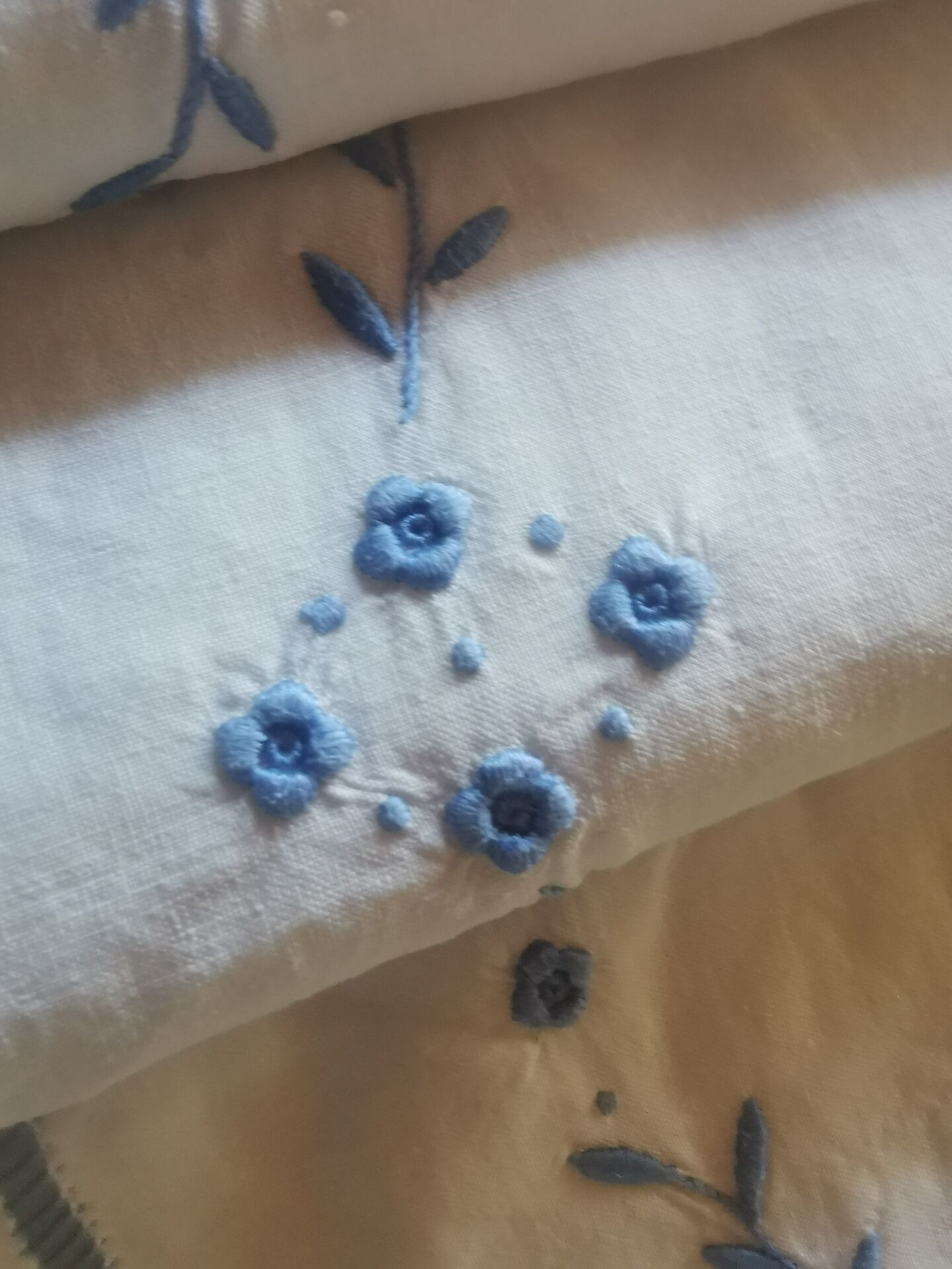 Drap ancien en lin monogrammé 3,20x2,30 m