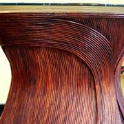 Table marqueterie de rotin vintage 1970