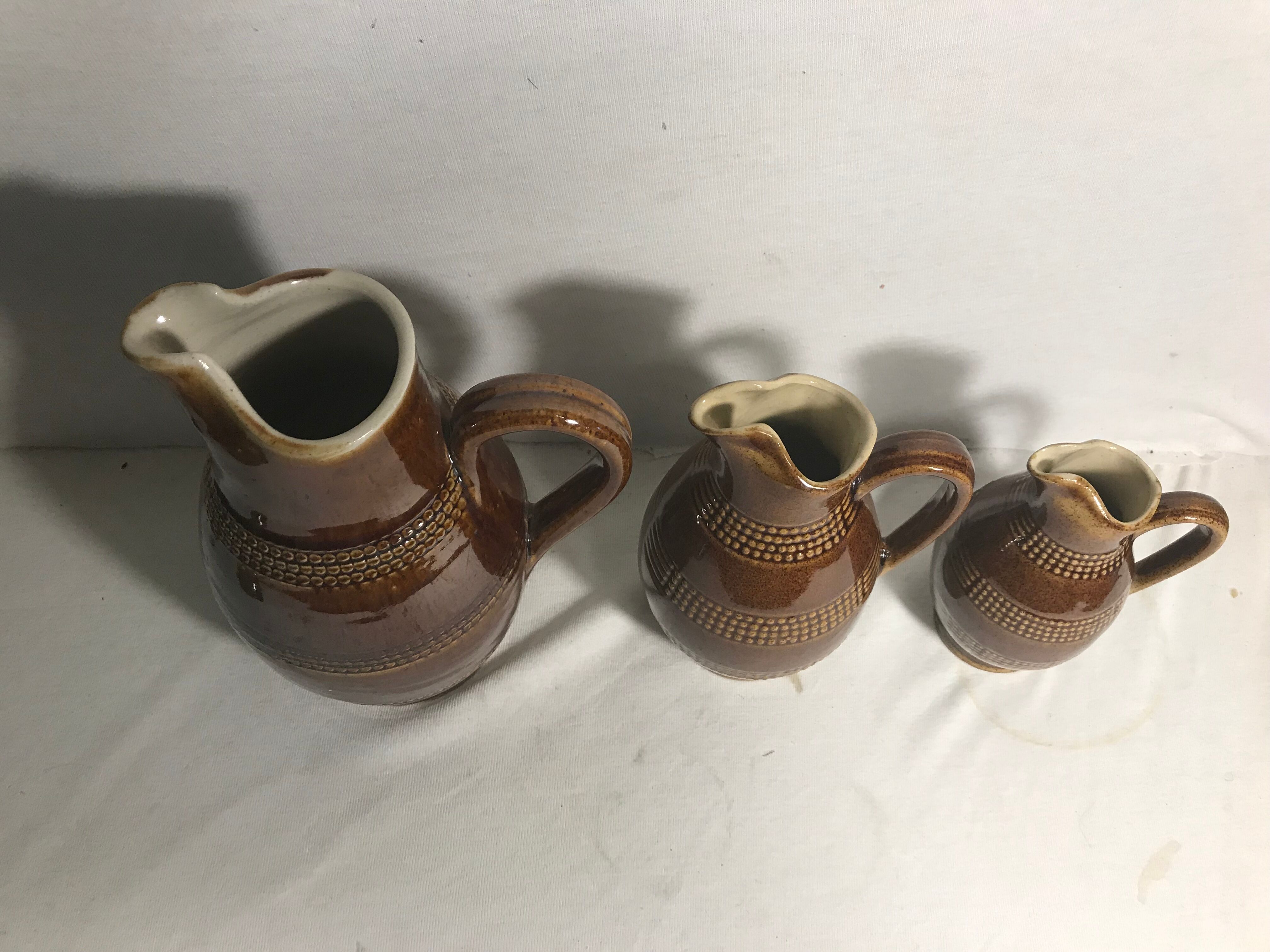 Series 3 former pitchers sandstone from Berry