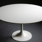 Tulip dining table
