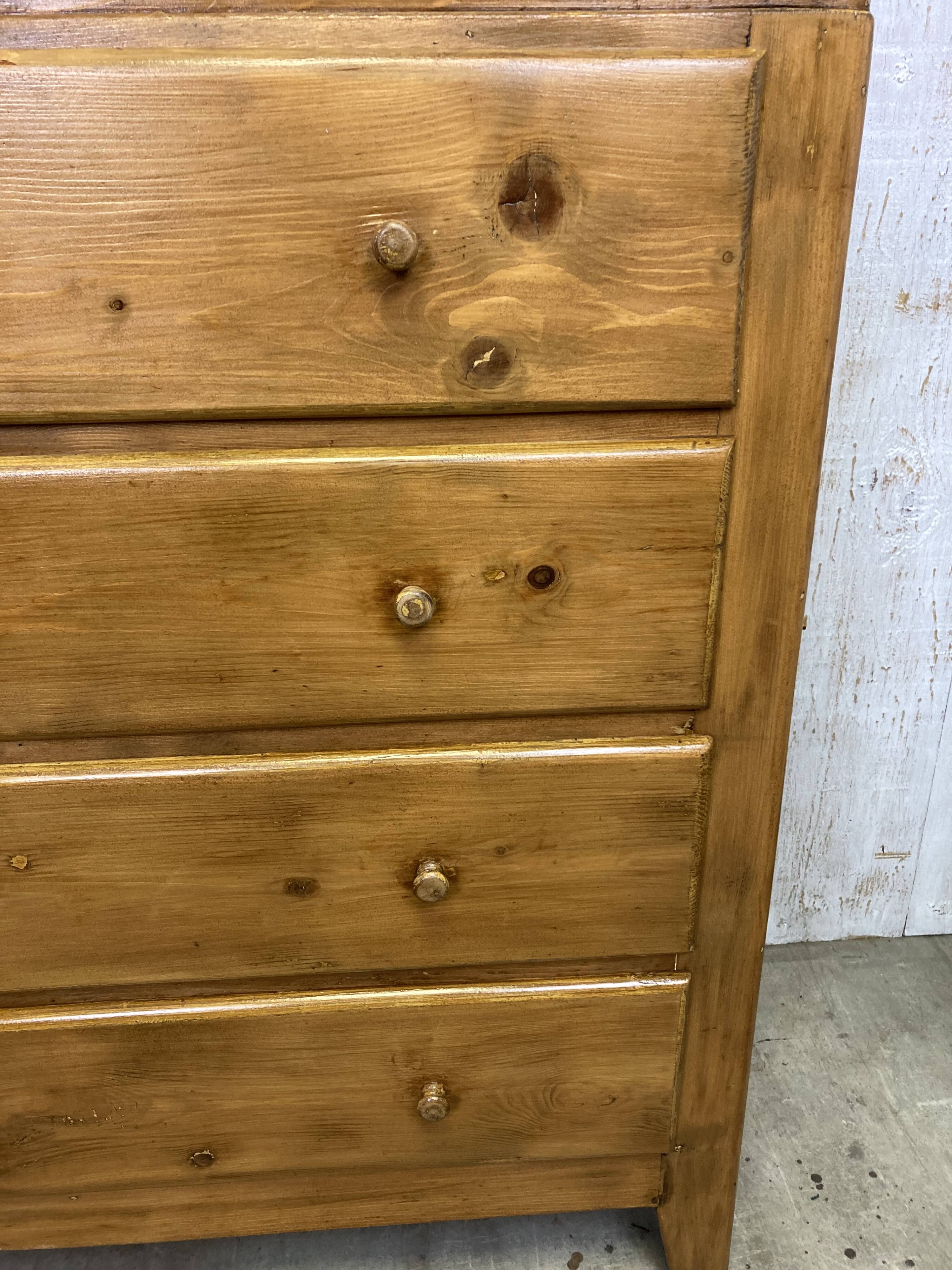 Commode vintage