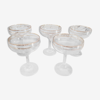 Lot de 5 coupes à champagne en verre et liserés dorés