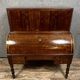 Bureau à cylindre époque Louis Philippe, Restauration en acajou moucheté