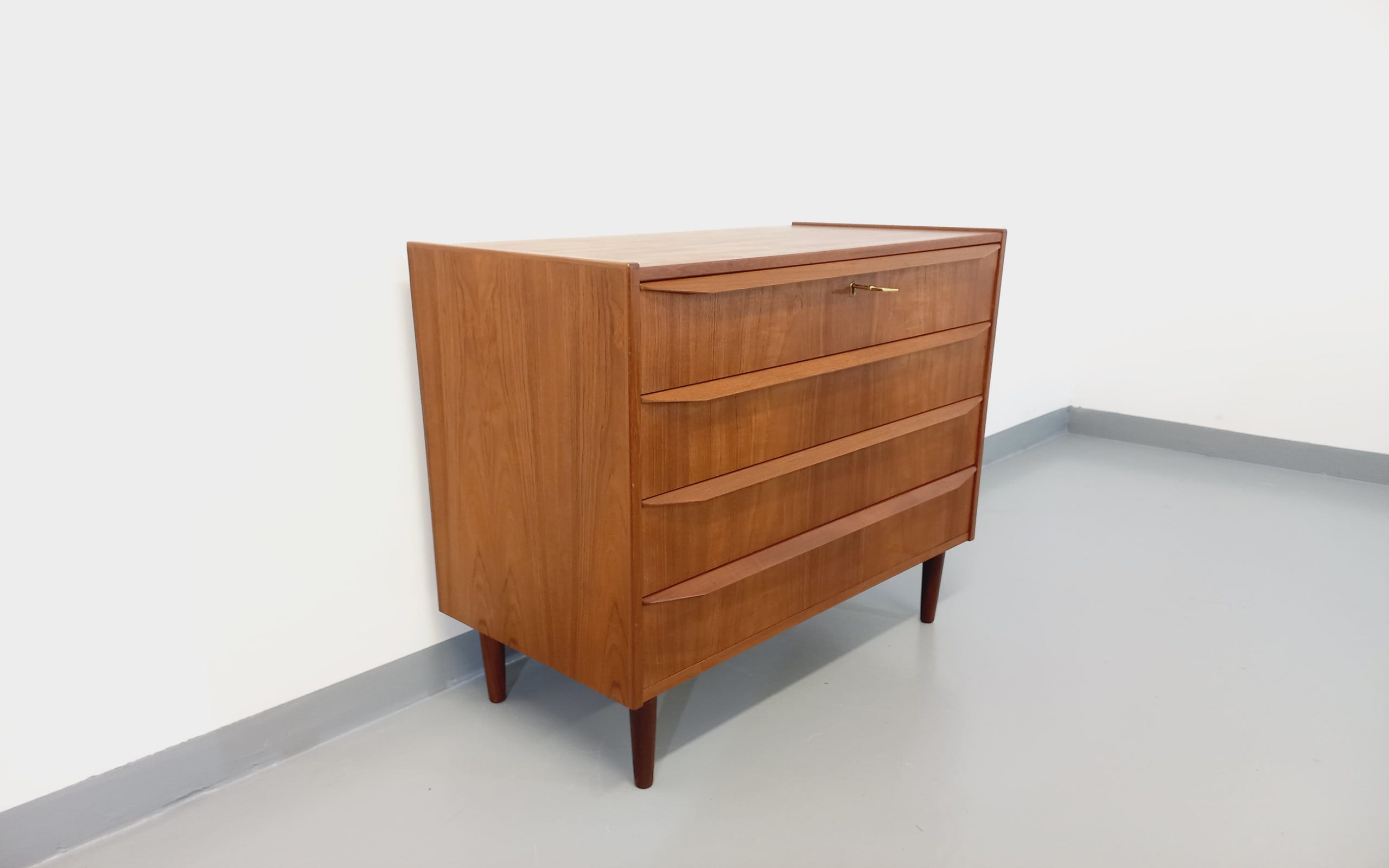 Vintage Scandinavian teak chest of drawers from the 60s