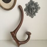 Enamelled cast iron coat rack
