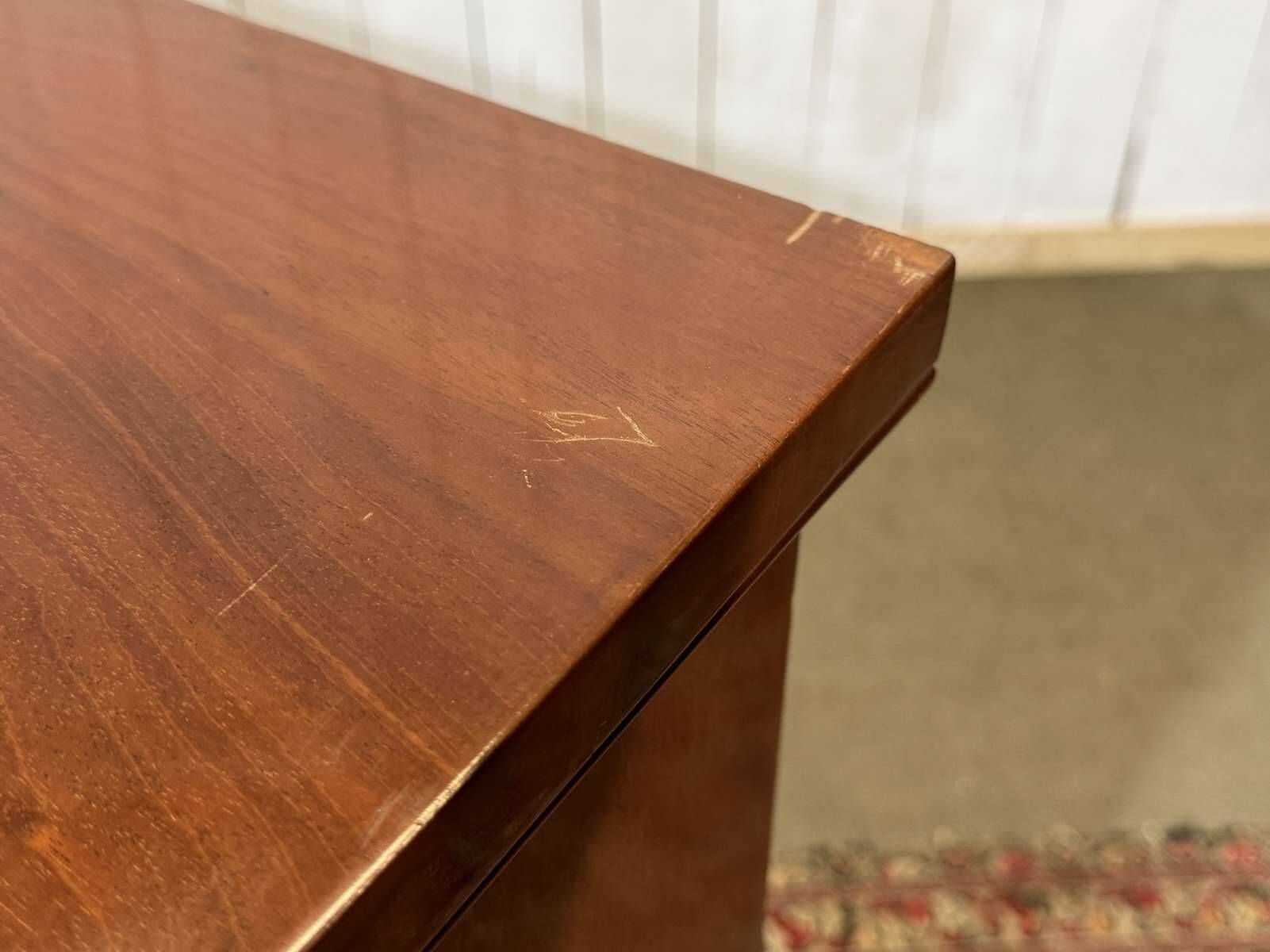 Commode anglaise Victorienne XIXème en acajou