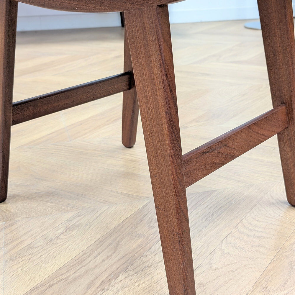 Repose-pieds scandinave