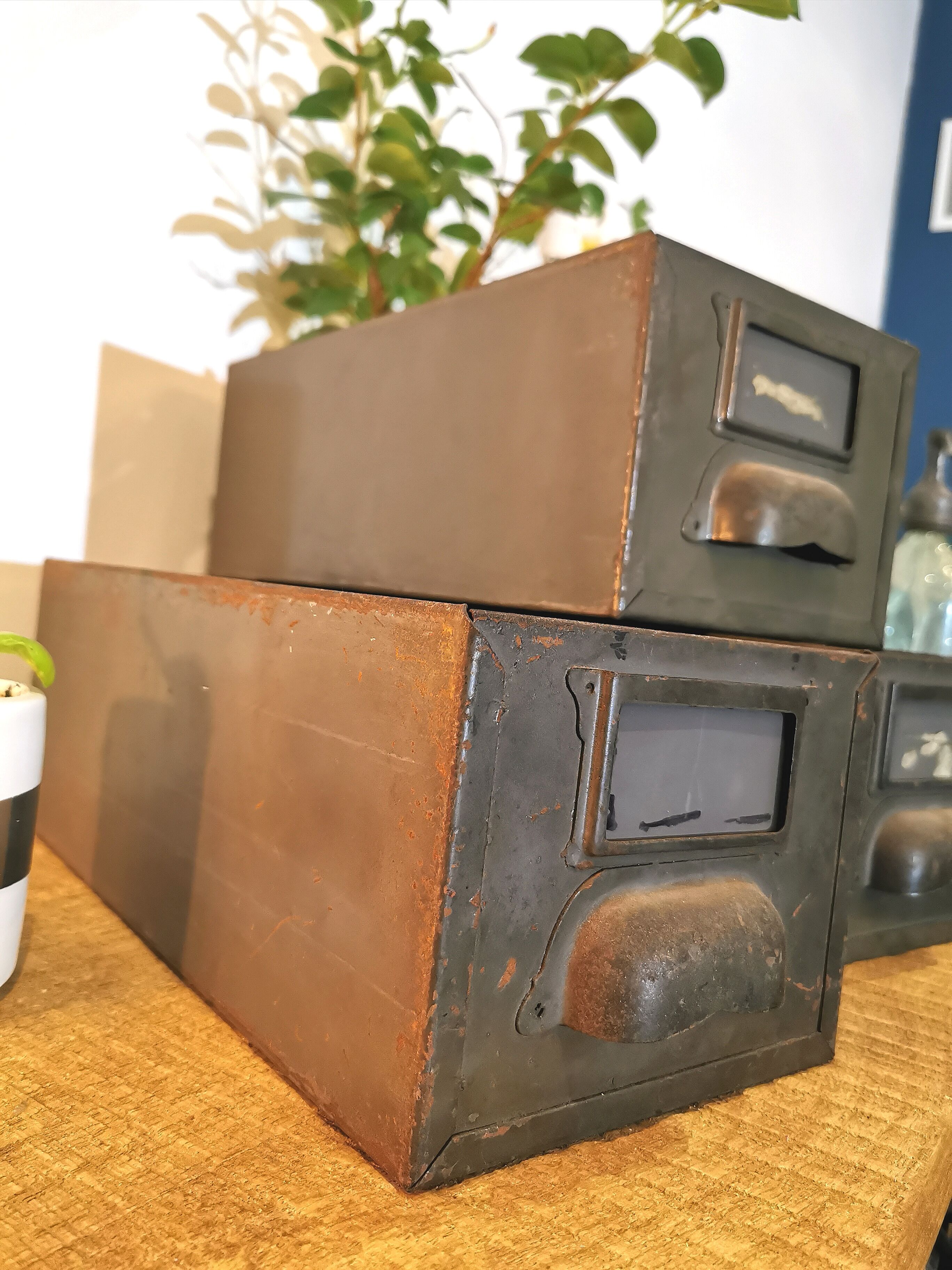 Set of 3 industrial lockers