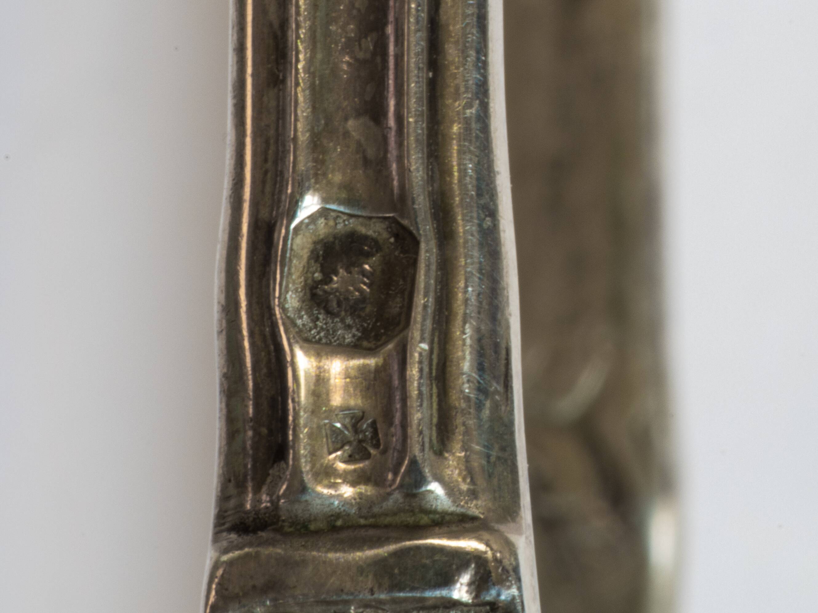 Solid silver sugar tongs, lion claws, Tallois and Mayence