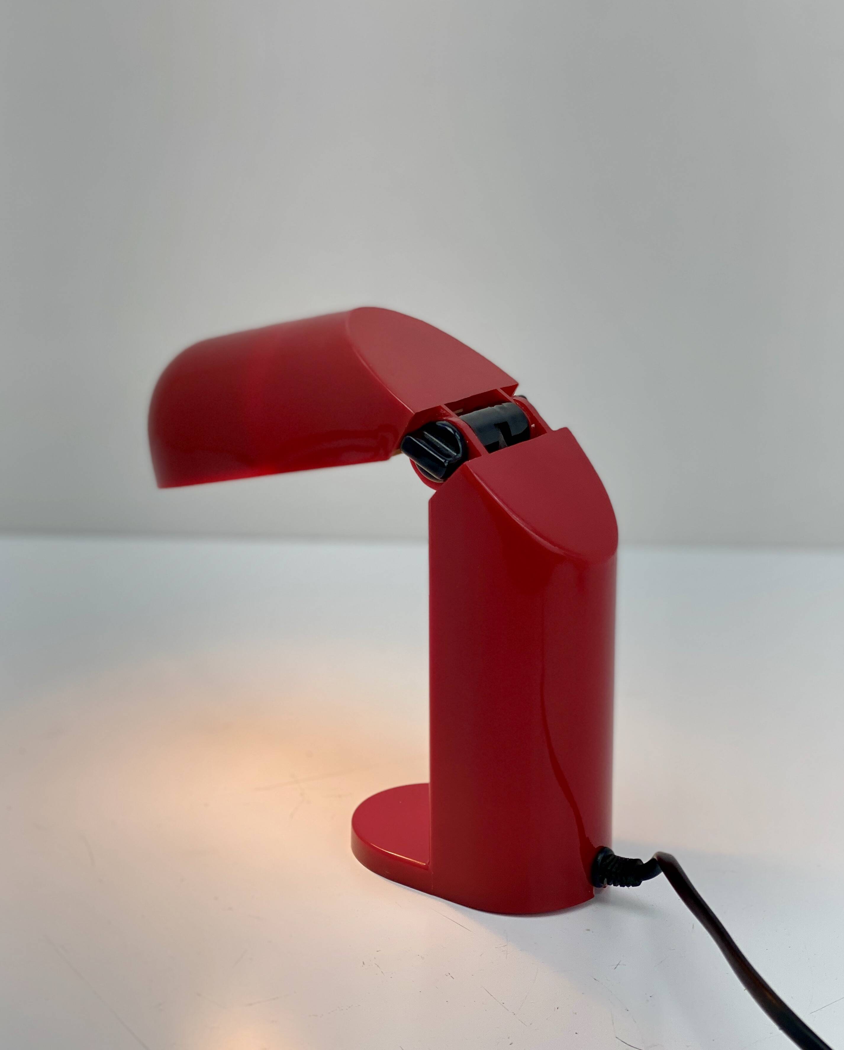 Foldable desk lamp Manon by Yamada Shomei, circa 1970, Japan.