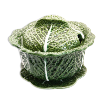 Soup pot of Portugal cabbage leaves in green slurry