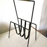 Porte revues moderniste