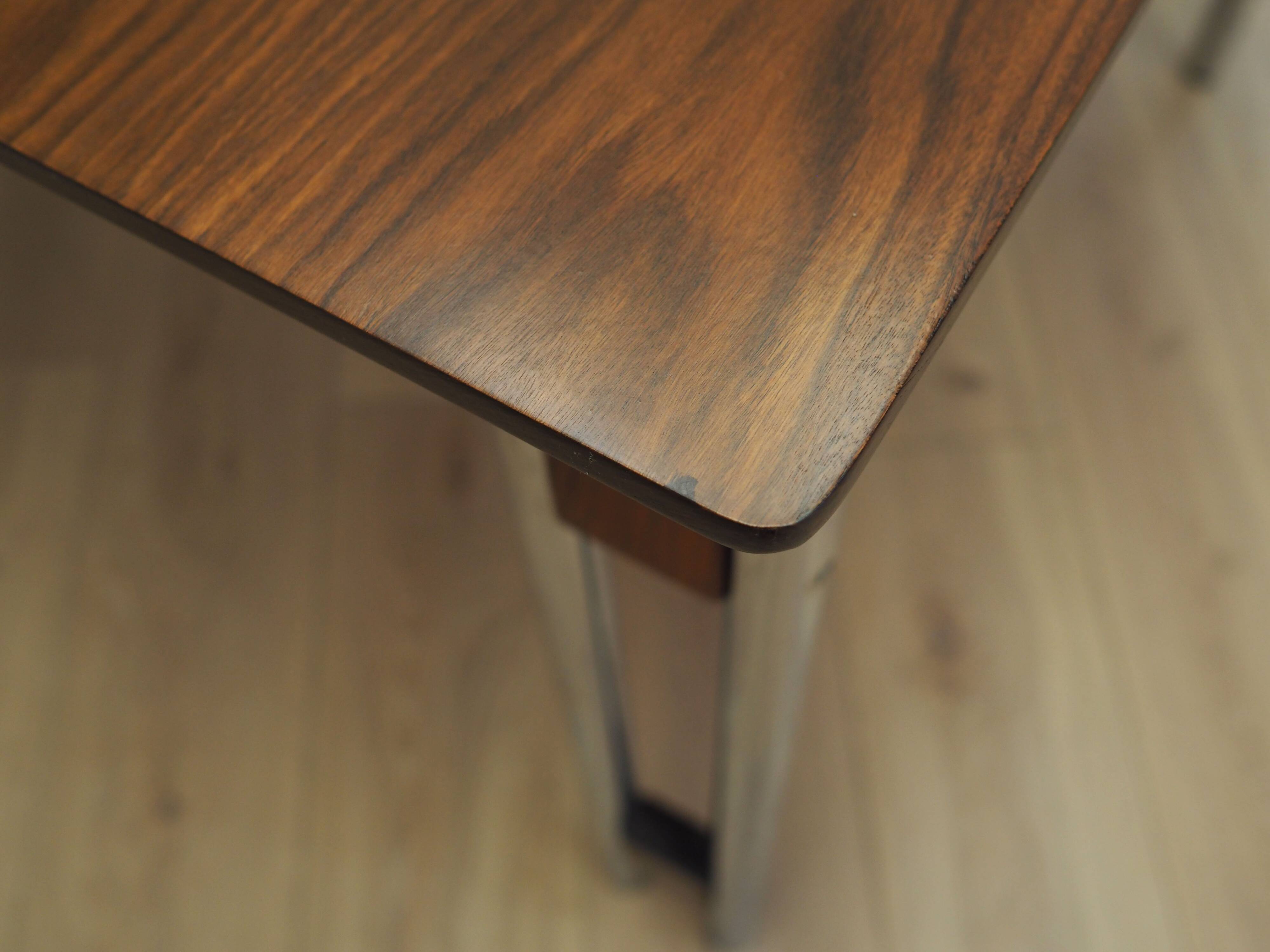 Walnut table, Italian design, 1970s, production: Italy