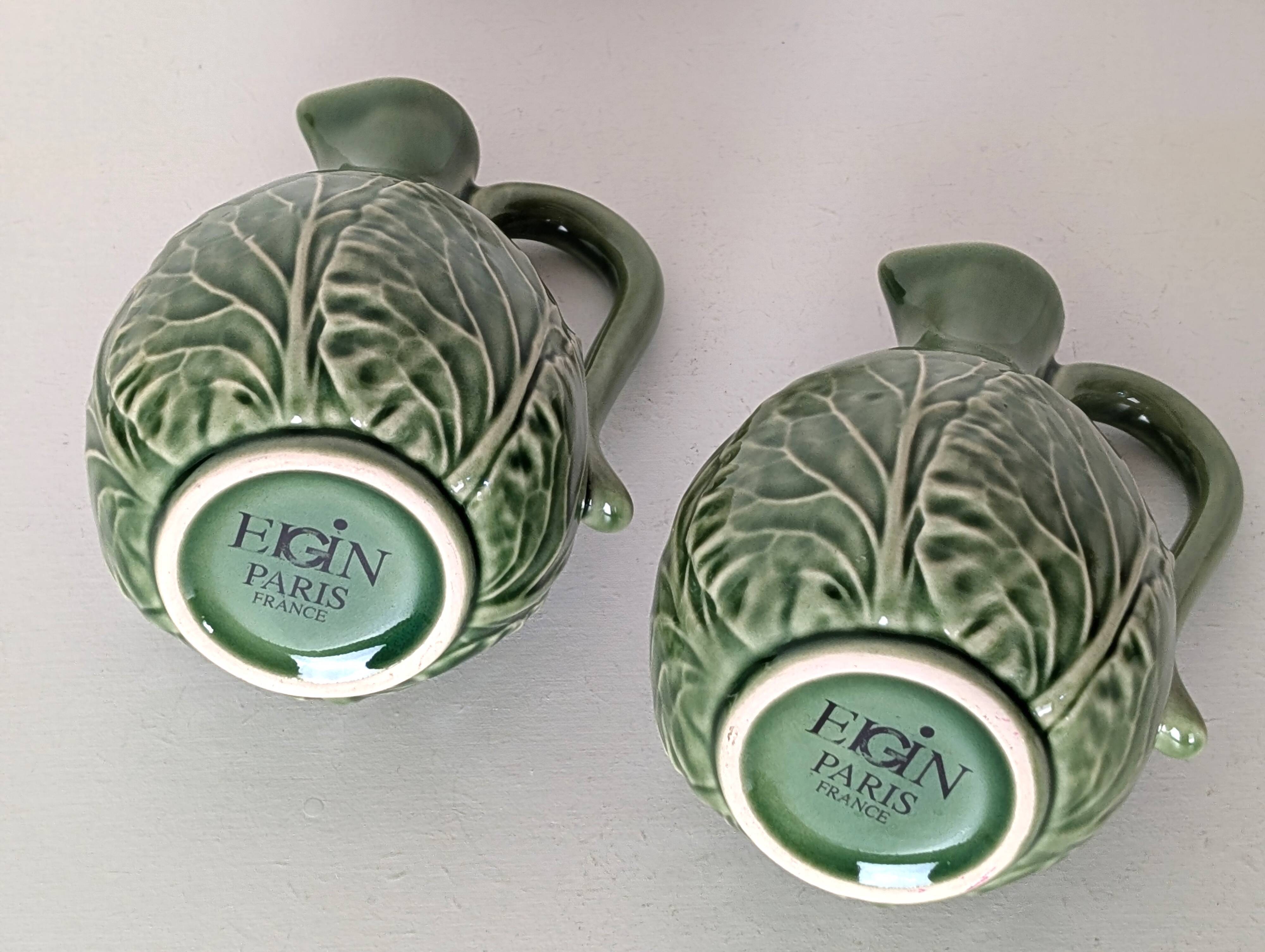 "Cabbage" oil and vinegar cruet